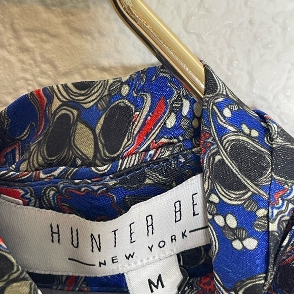 Hunter Bell blouse pleated NWT sz M high neck long sleeve - Picture 10 of 12